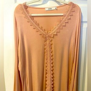 JustFab V-neck Lace-Trimmed Tunic size L